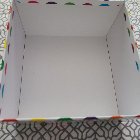 Gift Boxes - Picture 4 of 6